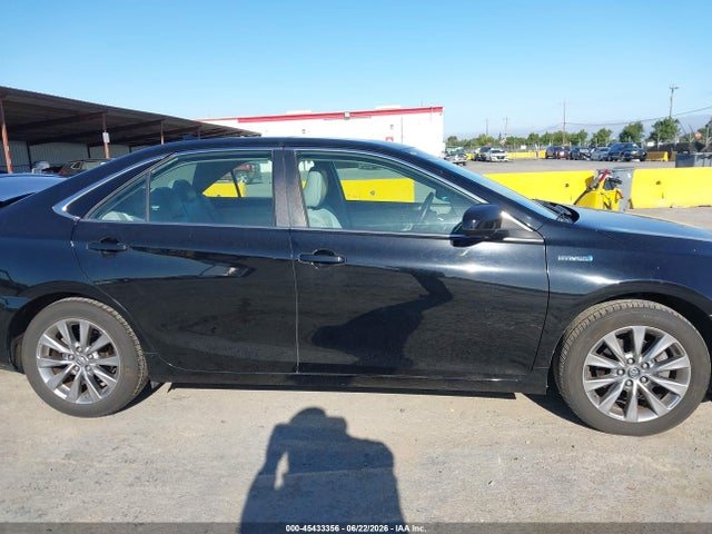 4T1BD1FK0HU207757 Toyota Camry Hybrid Xle