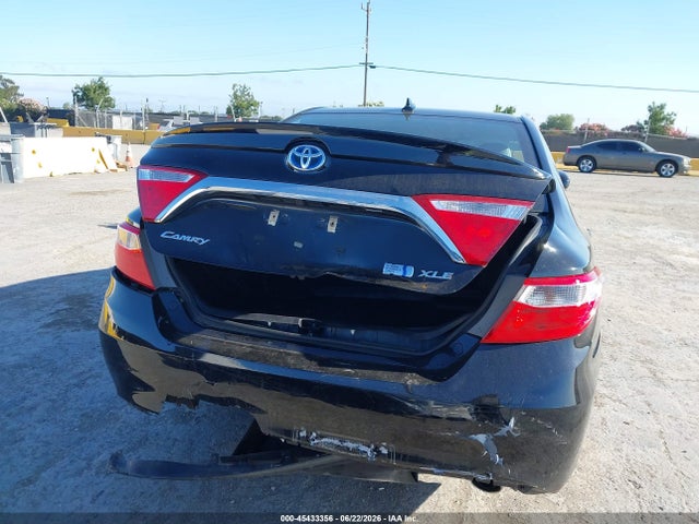 4T1BD1FK0HU207757 Toyota Camry Hybrid Xle