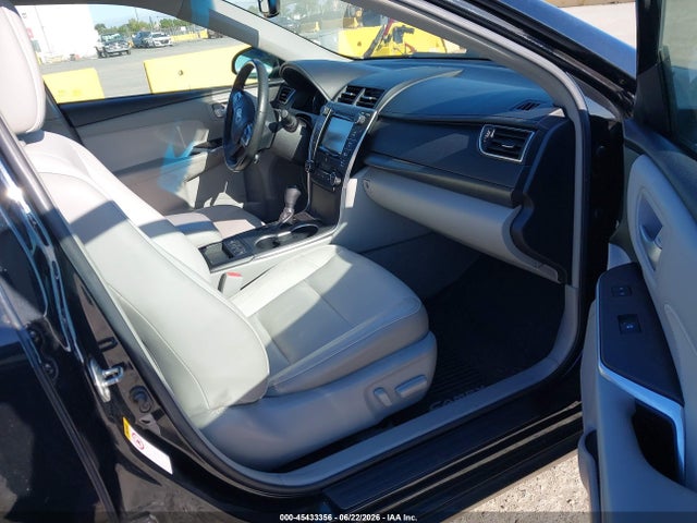 4T1BD1FK0HU207757 Toyota Camry Hybrid Xle