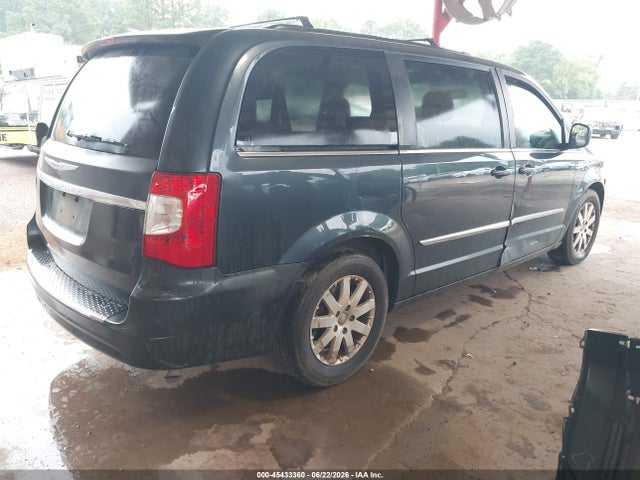 2014 Chrysler Town & Country Touring მანქანა იყიდება აუქციონზე, vin: 2C4RC1BG5ER124566, აუქციონის ნომერი: 45433360