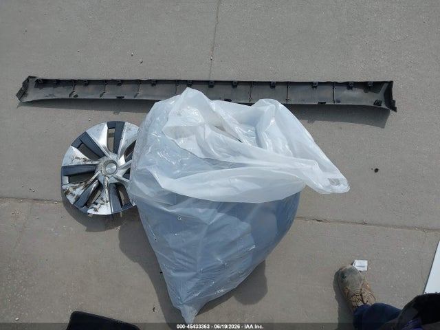 45433363 :رقم المزاد ، 7SAYGDEEXPA098203 vin ، 2023 Tesla Model Y Awd/long Range Dual Motor All-wheel Drive مزاد بيع