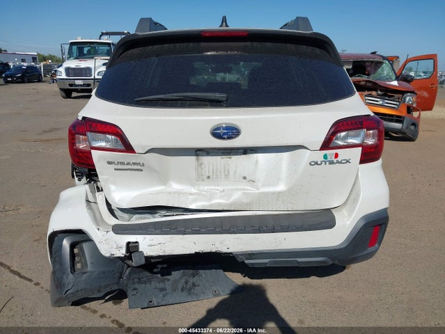 Subaru Outback 2.5i Premium 2018 4S4BSAFCXJ3331819 Image 16