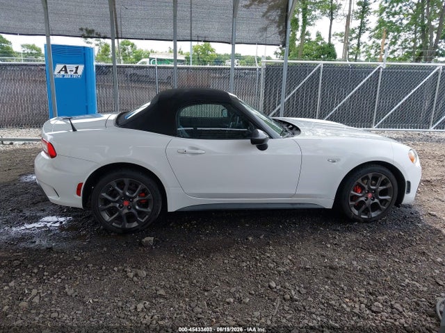 Aukcja sprzedaży 2017 Fiat 124 Spider Elaborazione Abarth, vin: JC1NFAEK8H0114583, numer aukcji: 45433403