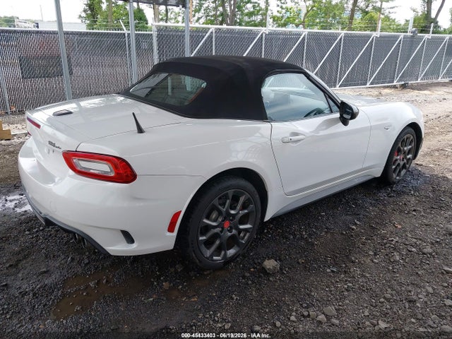 Aukcja sprzedaży 2017 Fiat 124 Spider Elaborazione Abarth, vin: JC1NFAEK8H0114583, numer aukcji: 45433403