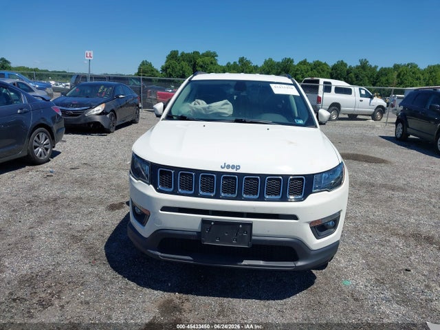 2019 Jeep Compass Latitude 4x4 მანქანა იყიდება აუქციონზე, vin: 3C4NJDBB9KT696257, აუქციონის ნომერი: 45433450