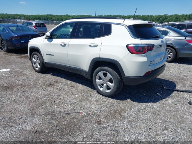 2019 Jeep Compass Latitude 4x4 მანქანა იყიდება აუქციონზე, vin: 3C4NJDBB9KT696257, აუქციონის ნომერი: 45433450