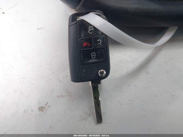 3VWBM7BU9PM037087 Volkswagen Jetta 1.5t Sport