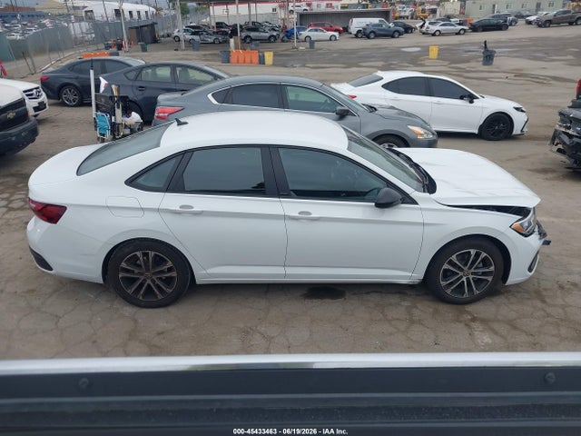 3VWBM7BU9PM037087 Volkswagen Jetta 1.5t Sport