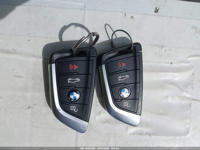 WBXHT3C35J5F89879 BMW X1 Xdrive28i