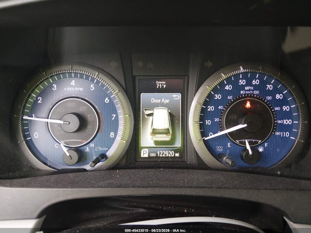 5TDYK3DC2GS741051 Toyota Sienna Xle 8 Passenger
