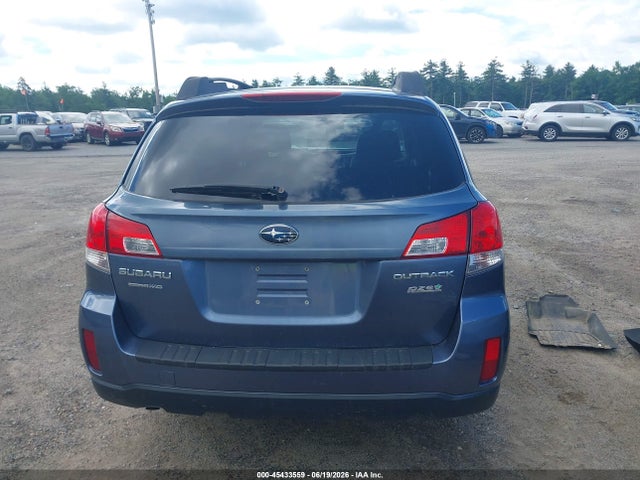 45433559 :رقم المزاد ، 4S4BRBCC3D3225397 vin ، 2013 Subaru Outback 2.5i Premium مزاد بيع