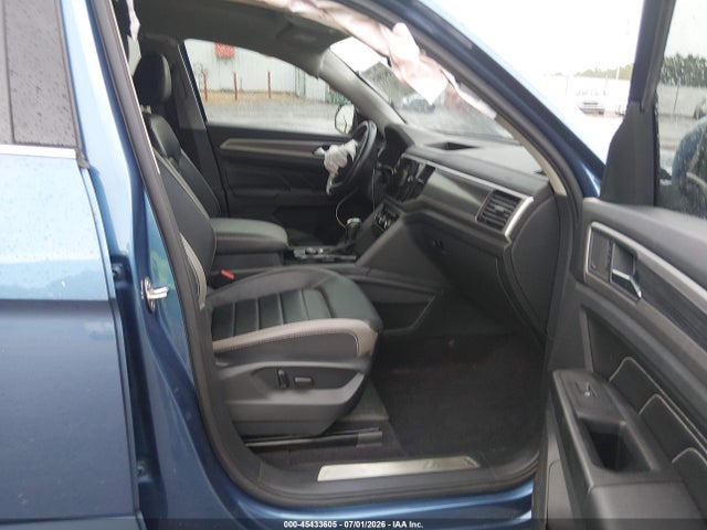 45433605 :رقم المزاد ، 1V2TP2CA7MC513449 vin ، 2021 Volkswagen Atlas 2.0t Sel Premium مزاد بيع