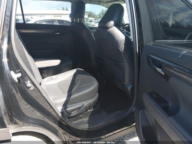 Toyota Highlander Hybrid Platinum 2021 5TDEBRCH5MS028496 Image 18