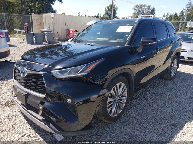 Toyota Highlander Hybrid Platinum 2021 5TDEBRCH5MS028496 Image 2
