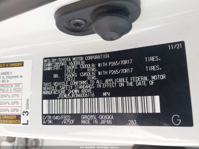 Toyota 4RUNNER SR5 2022 JTEMU5JR3N6006116 Image 9