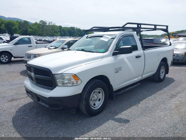 45433662 :رقم المزاد ، 3C6JR6DG2LG211079 vin ، 2020 Ram 1500 Classic Tradesman  4x2 8' Box مزاد بيع