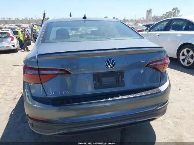 3VWBM7BU6PM034941 Volkswagen Jetta 1.5t Sport