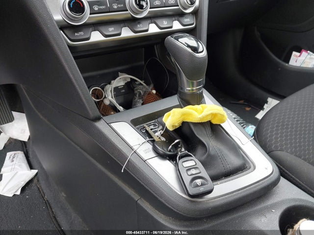 Hyundai ELANTRA SE 2020 5NPD74LF4LH556341 Image 11