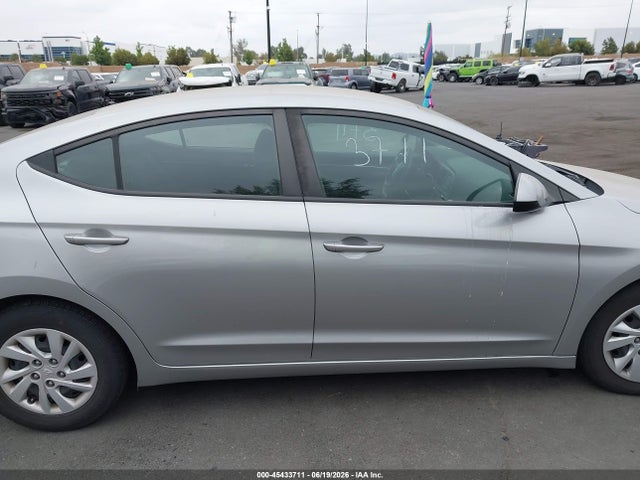 Hyundai ELANTRA SE 2020 5NPD74LF4LH556341 Image 13