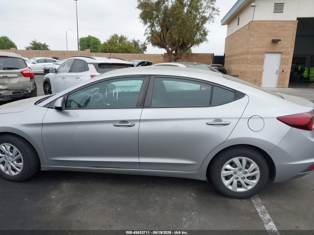 Hyundai ELANTRA SE 2020 5NPD74LF4LH556341 Image 14