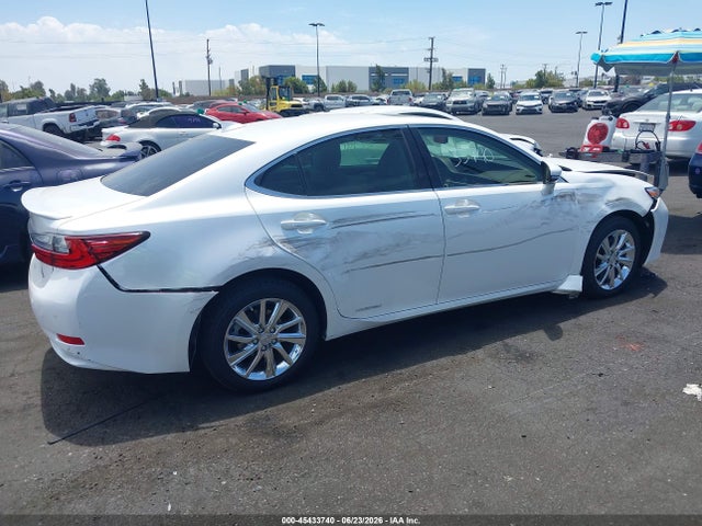Lexus ES 300H 2017 JTHBW1GG7H2140755 Image 14