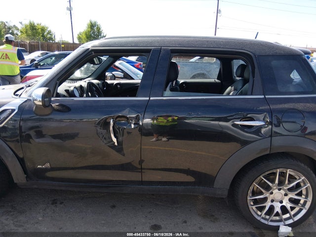 45433750 :رقم المزاد ، WMWZC5C58BWL53845 vin ، 2011 Mini Cooper S Countryman مزاد بيع