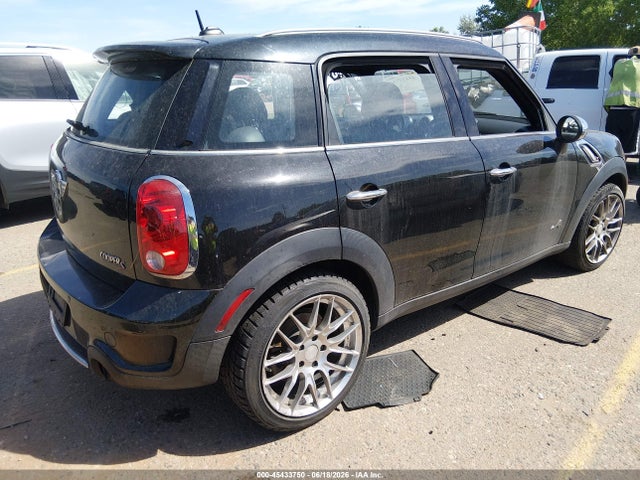 45433750 :رقم المزاد ، WMWZC5C58BWL53845 vin ، 2011 Mini Cooper S Countryman مزاد بيع