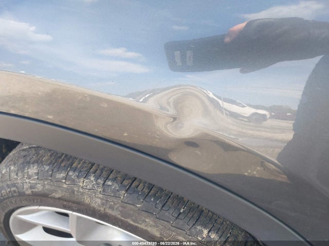 WBAVM1C58FVW58780 BMW X1 Sdrive28i