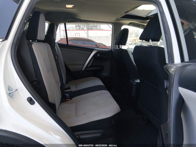 JTMRJREV5GD032734 Toyota Rav4 Hybrid Xle