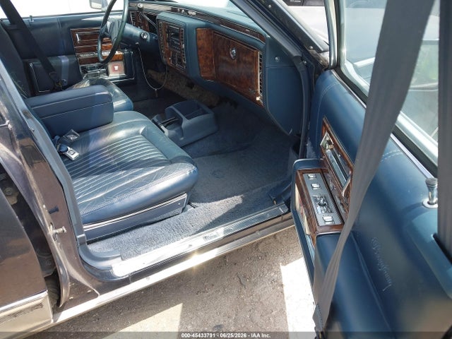 Продажа на аукционе авто 1990 Cadillac Brougham, vin: 1G6DW547XLR711275, номер лота: 45433791