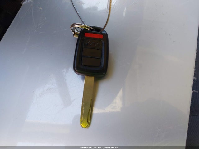 5J6RM4H32EL062047 Honda CR-V LX