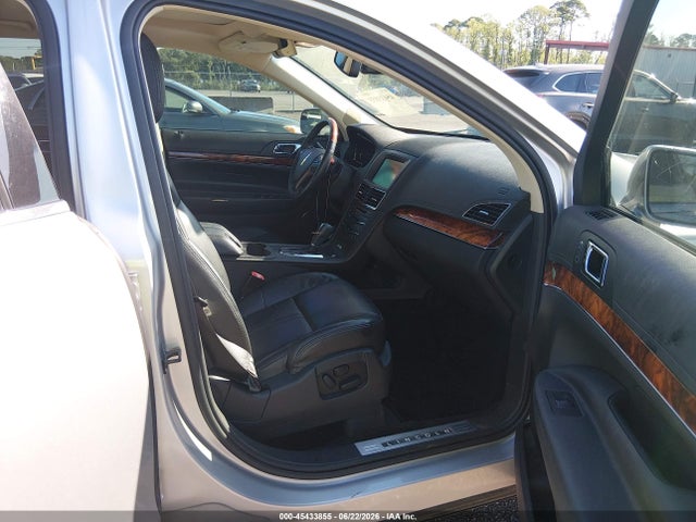 Auction sale of the 2013 Lincoln Mkt, vin: 2LMHJ5FK1DBL58850, lot number: 45433855