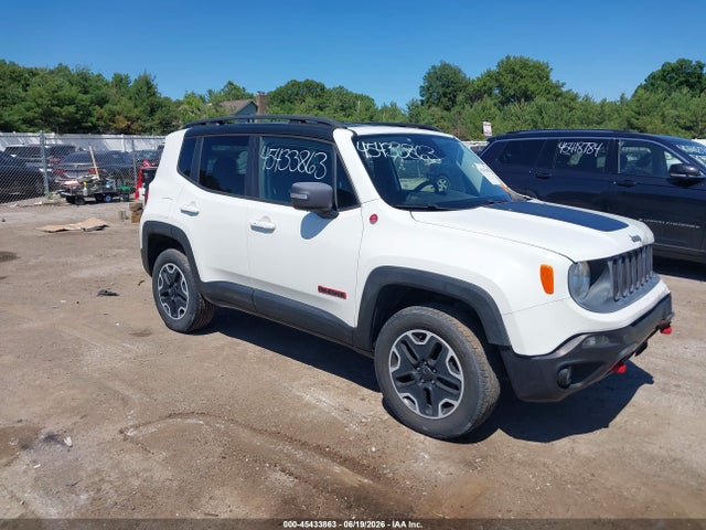 2016 Jeep Renegade Trailhawk მანქანა იყიდება აუქციონზე, vin: ZACCJBCTXGPD10950, აუქციონის ნომერი: 45433863