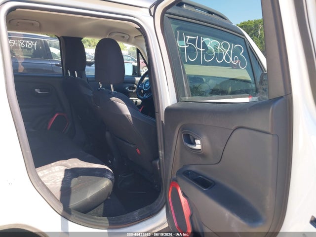 2016 Jeep Renegade Trailhawk მანქანა იყიდება აუქციონზე, vin: ZACCJBCTXGPD10950, აუქციონის ნომერი: 45433863