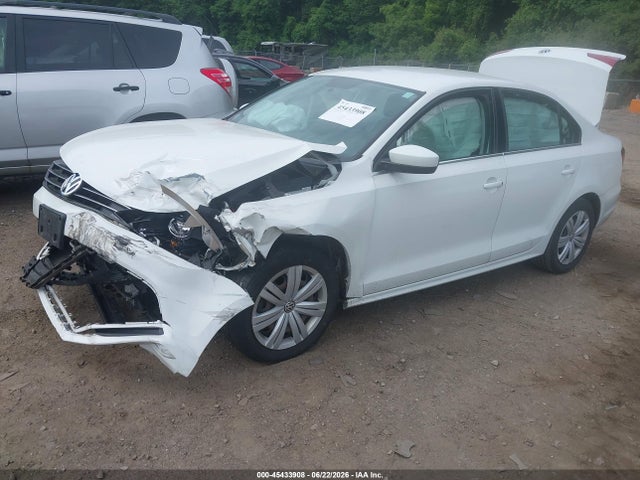 2017 Volkswagen Jetta 1.4t S მანქანა იყიდება აუქციონზე, vin: 3VW2B7AJ6HM339435, აუქციონის ნომერი: 45433908