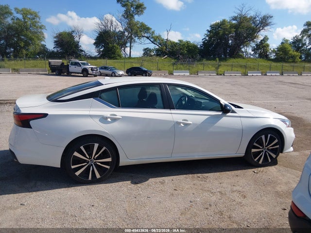 1N4BL4CV8NN314249 Nissan Altima Sr Fwd