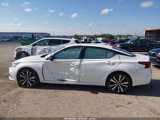 1N4BL4CV8NN314249 Nissan Altima Sr Fwd