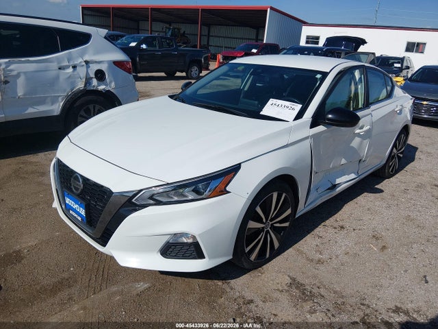 1N4BL4CV8NN314249 Nissan Altima Sr Fwd