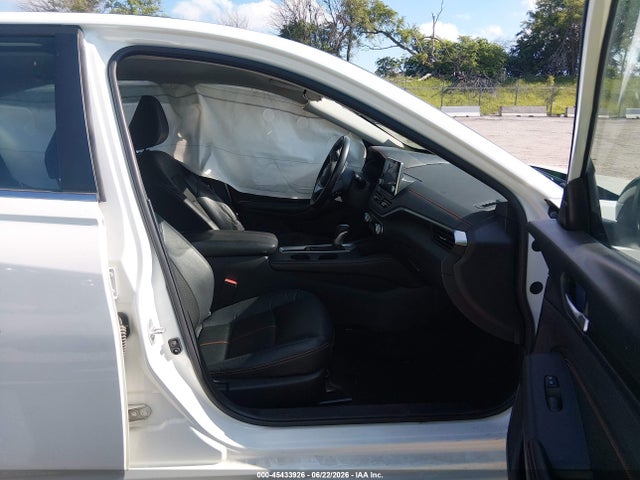 1N4BL4CV8NN314249 Nissan Altima Sr Fwd