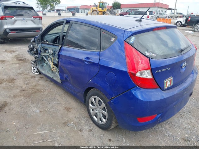 Hyundai ACCENT GS 2014 KMHCT5AE2EU182792 Image 3