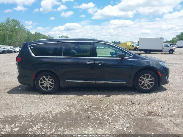Продаж на аукціоні авто 2020 Chrysler Pacifica Touring L, vin: 2C4RC1BG7LR106941, номер лоту: 45433998