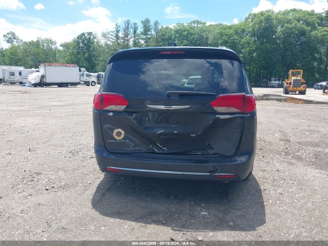Продаж на аукціоні авто 2020 Chrysler Pacifica Touring L, vin: 2C4RC1BG7LR106941, номер лоту: 45433998