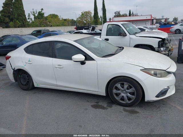 JM1BM1T76G1290051 Mazda Mazda3 I Sport
