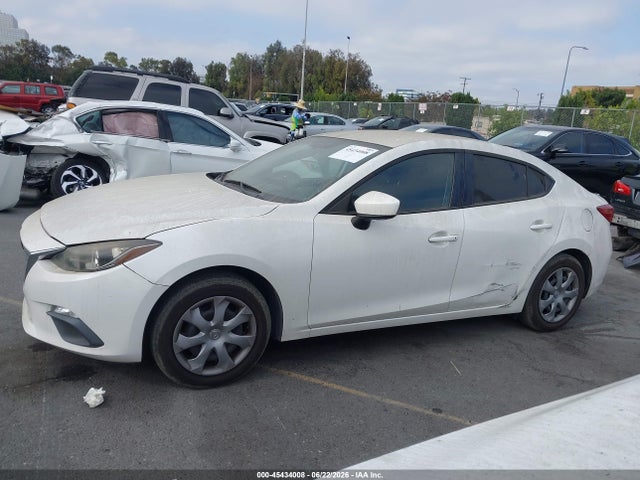 JM1BM1T76G1290051 Mazda Mazda3 I Sport