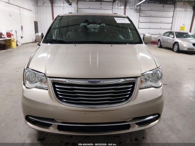 2016 Chrysler Town & Country Touring მანქანა იყიდება აუქციონზე, vin: 2C4RC1BG1GR269820, აუქციონის ნომერი: 45434026