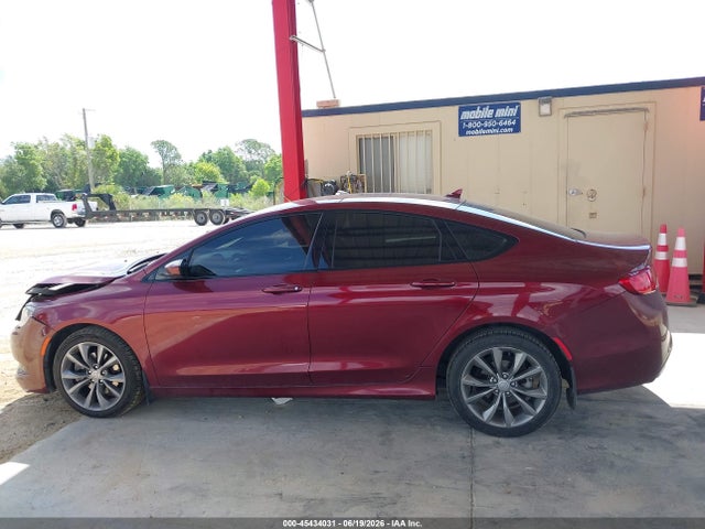 2016 Chrysler 200 S მანქანა იყიდება აუქციონზე, vin: 1C3CCCBG0GN162308, აუქციონის ნომერი: 45434031