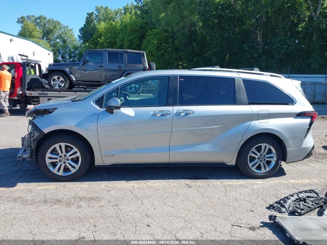 Auction sale of the 2021 Toyota Sienna Platinum, vin: 5TDESKFC5MS009485, lot number: 45434058