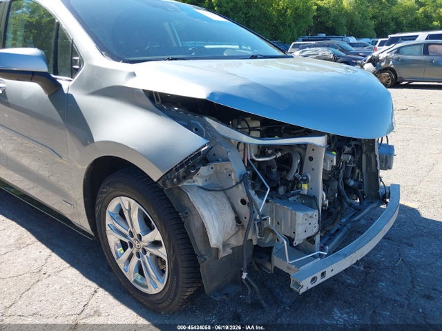 2021 Toyota Sienna Platinum მანქანა იყიდება აუქციონზე, vin: 5TDESKFC5MS009485, აუქციონის ნომერი: 45434058