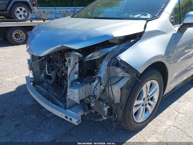Auction sale of the 2021 Toyota Sienna Platinum, vin: 5TDESKFC5MS009485, lot number: 45434058
