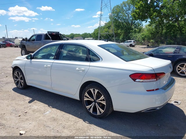 Aukcja sprzedaży 2022 Volkswagen Passat 2.0t Se, vin: 1VWSA7A35NC008556, numer aukcji: 45434109